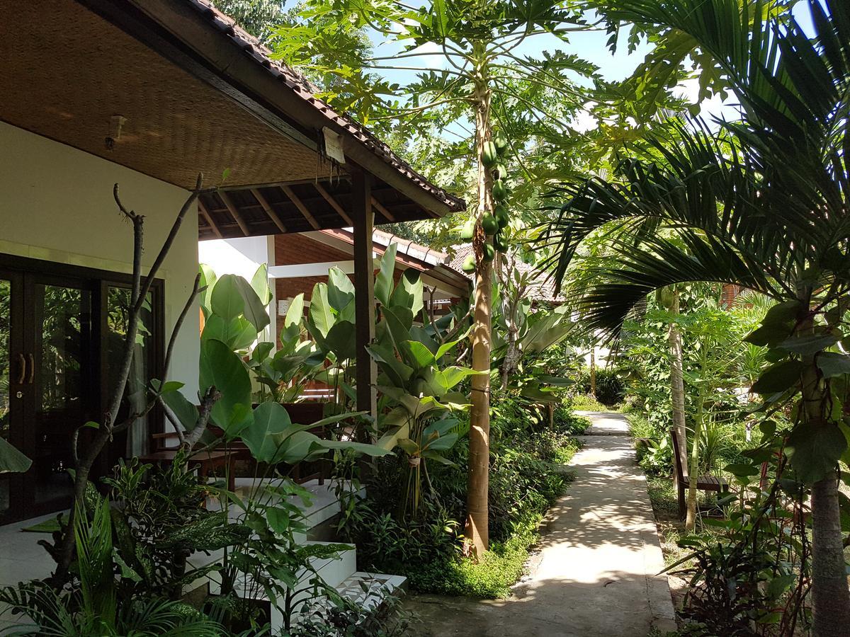 Enak Bungalow Amed Exterior foto